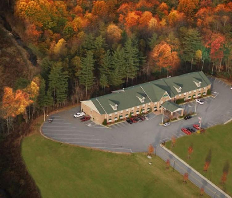 Mountain Inn & Suites Flat Rock Eksteriør bilde