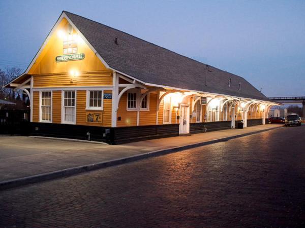 Mountain Inn & Suites Flat Rock Eksteriør bilde